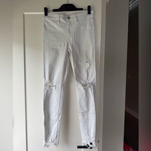 American Eagle Outfitters White Ripped Skinny Jeans